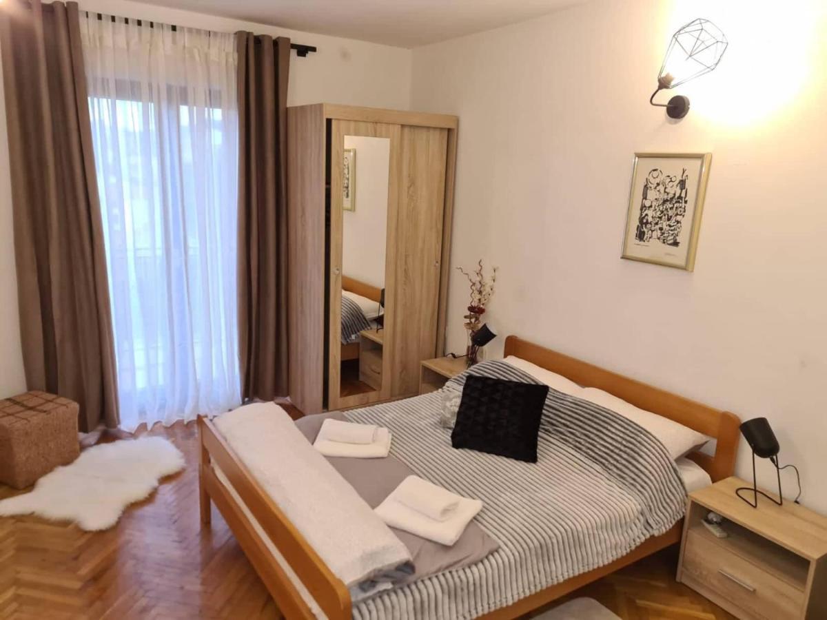 Apartments Solis, 50 M From The Sea - Jakisnica Ngoại thất bức ảnh