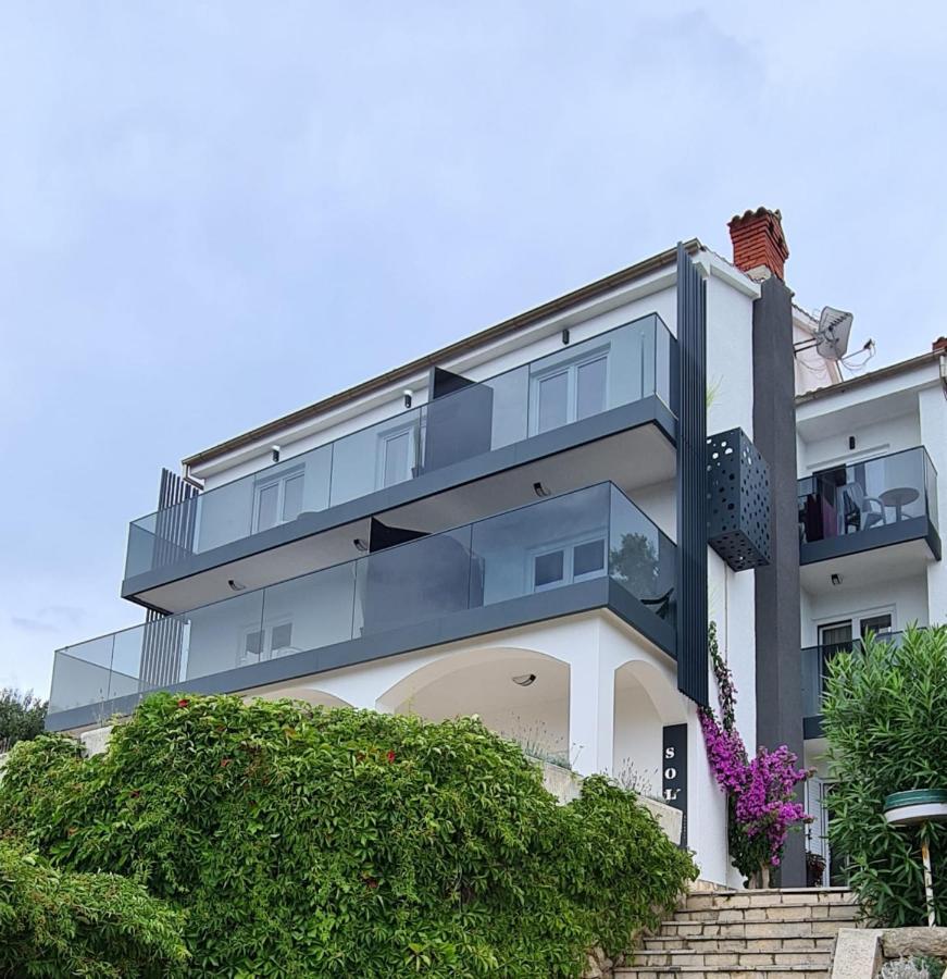 Apartments Solis, 50 M From The Sea - Jakisnica Ngoại thất bức ảnh
